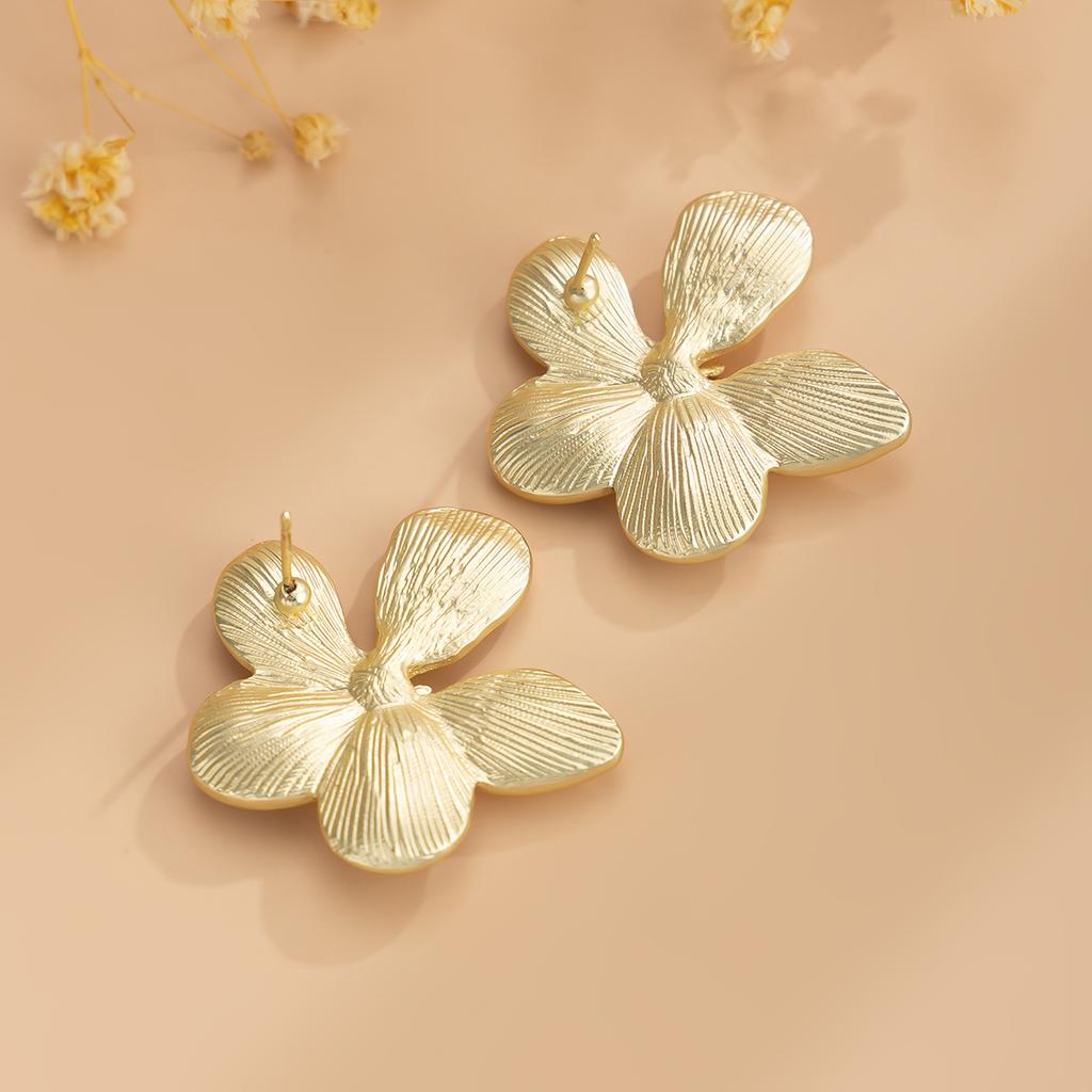 Ingemark Elegant Punk Five Leaf Flower Stud Earrings for Women Wed Bridal Simple Gold Color Pierced Earring Y2K Accessories Gift