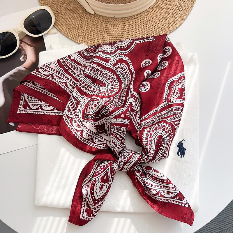 Korean retro old money wind cashew small square scarf summer new jacquard silk scarf thin hair tie headscarf scarf