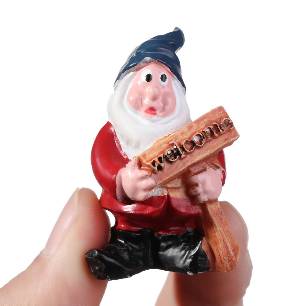 Hand-painted Fairy Garden Gnomes Desktop Decoration Miniature Dwarfs Statue Mini Gnome Figurines