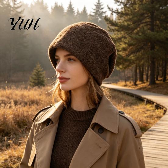 Layered Style Winter Beanies for Girls Knit Women, Thick Slouchy Skull Cap with Diamond Warm Woolen Cold Weather Texture, Soft Cozy Casual Hat Outdoor