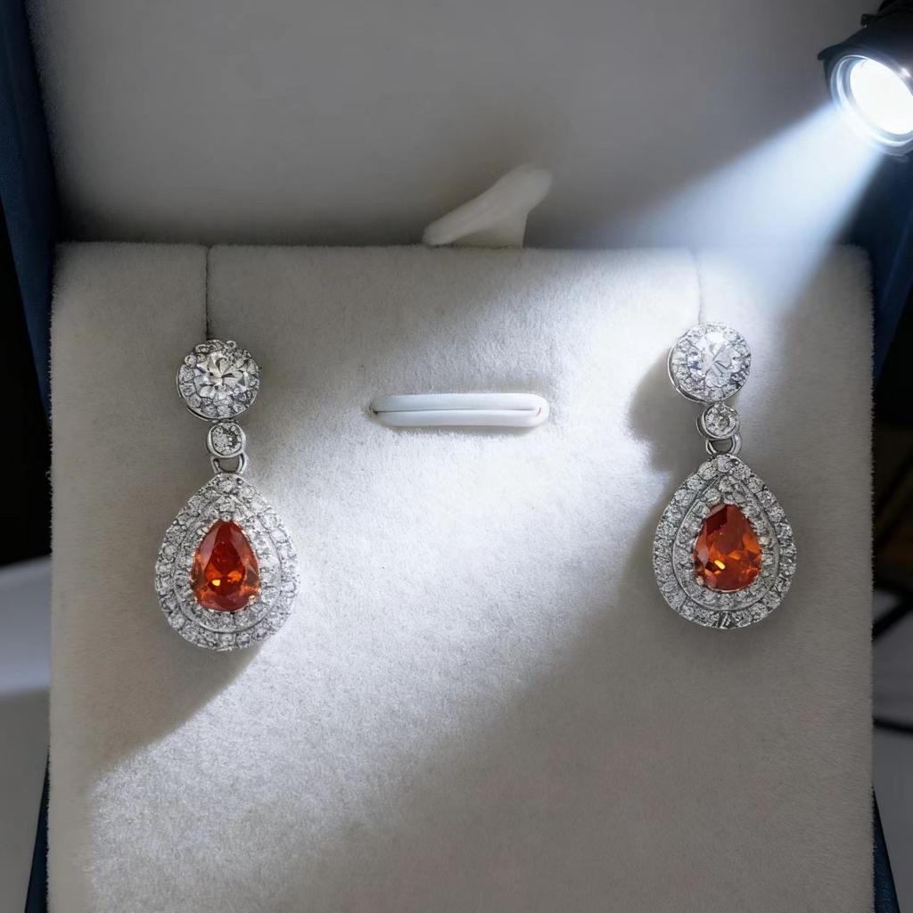 Imitation Drop-shaped Zircon Stud Earrings Women's High-quality Full Diamond Zircon Earrings Design Sense Earrings Colored Gemstone Earrings