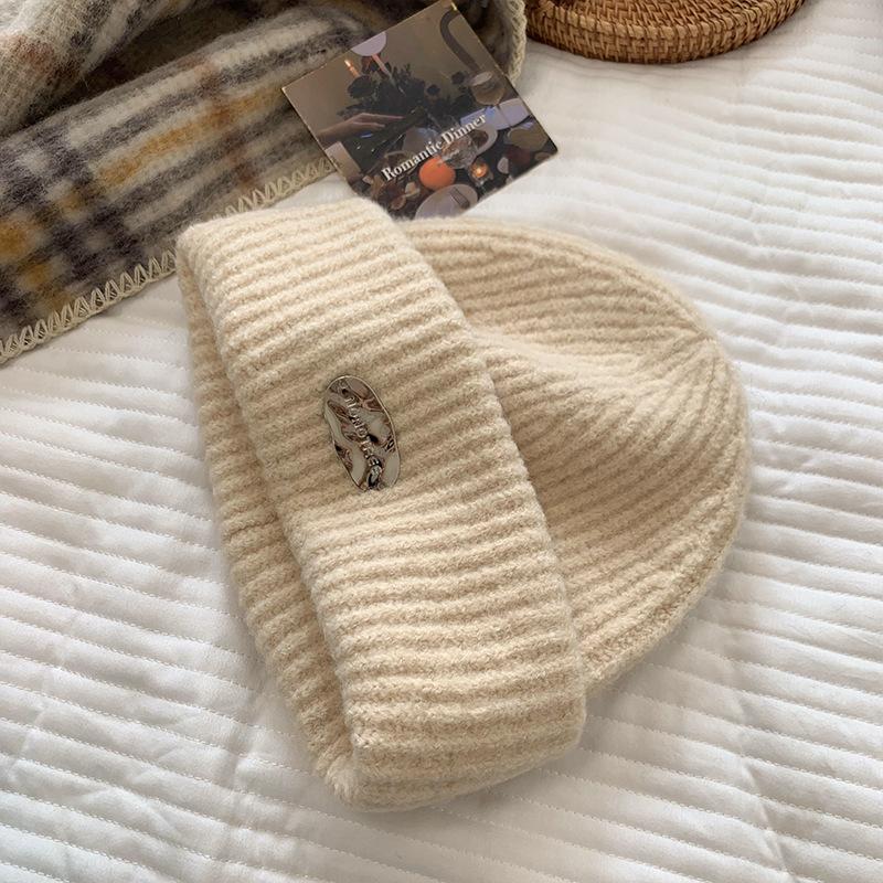 Шапка из толстой шерсти для большого обхвата головы, женская осенне-зимняя свободная теплая шапка от холода, защита ушей, показывает лицо маленьким, бежевая вязаная шапка