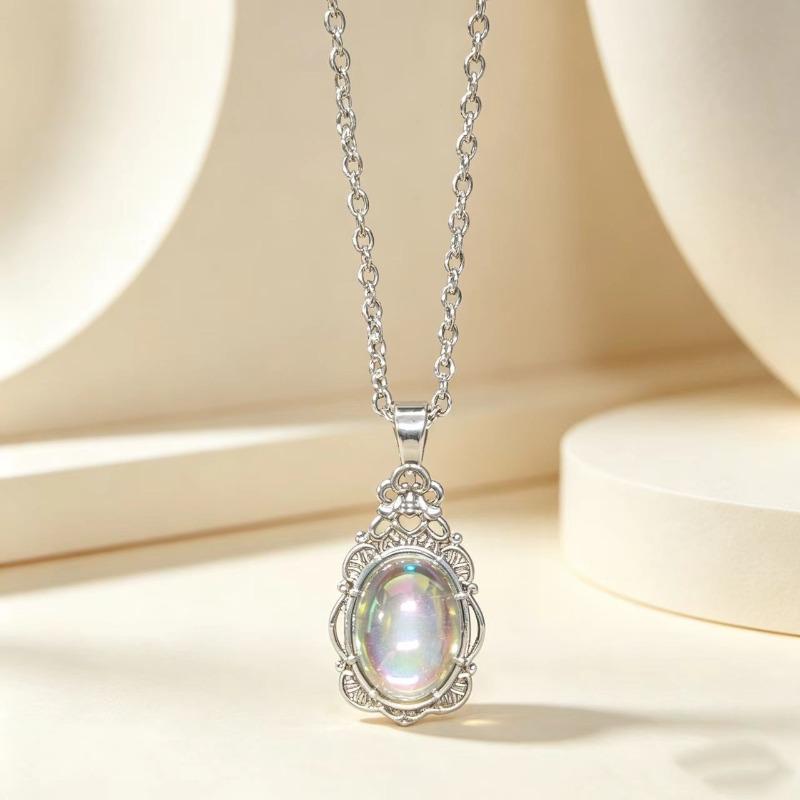 Cross-border best-selling fashion oval gemstone engraved necklace Elegant and Versatile Women's Gift Accessories