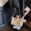 Textured Chain Versatile Women's Bag New Popular Fashion Large-capacity Leisure Commuting Shoulder Armpit Bag