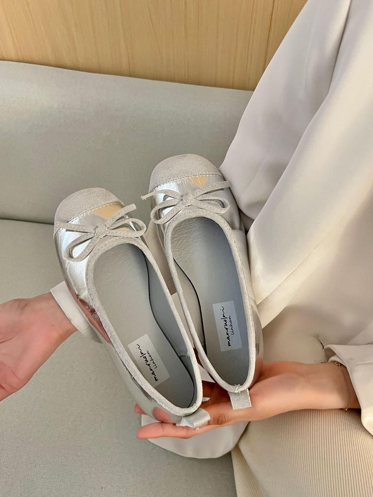 Flat-bottomed Gentle Evening Shoes French Small Red Single Shoes Women's Shoes 2025 Spring and Autumn Soft-soled Silver Ballet Shoes