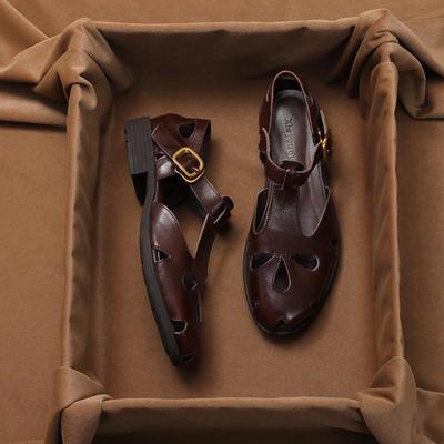 Модные летние женские сандалии 2025 Искусственная кожа Повседневные Удобные Уличные Модные Ретро Римские сандалии С перфорацией Британские сандалии