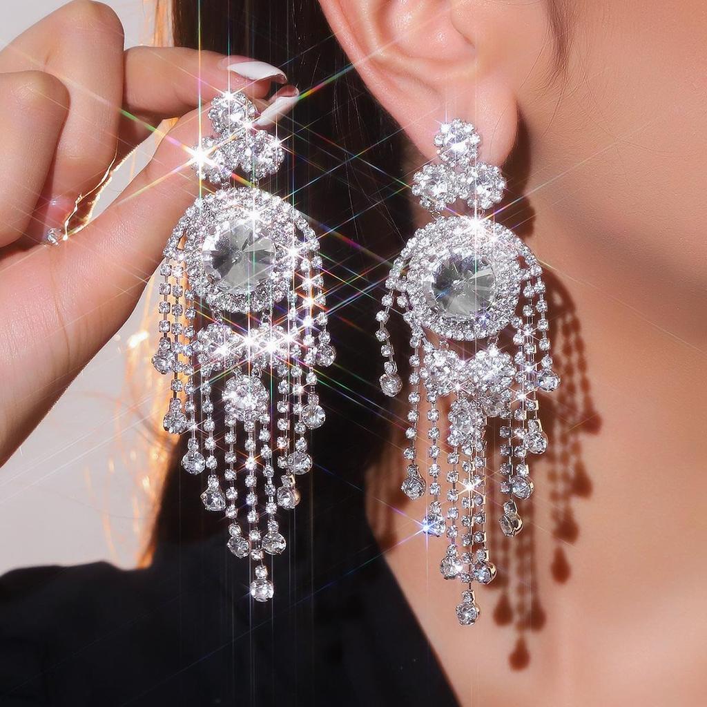 «Черные невыцветающие серьги-кольца большого размера для женщин с яркой индивидуальностью»