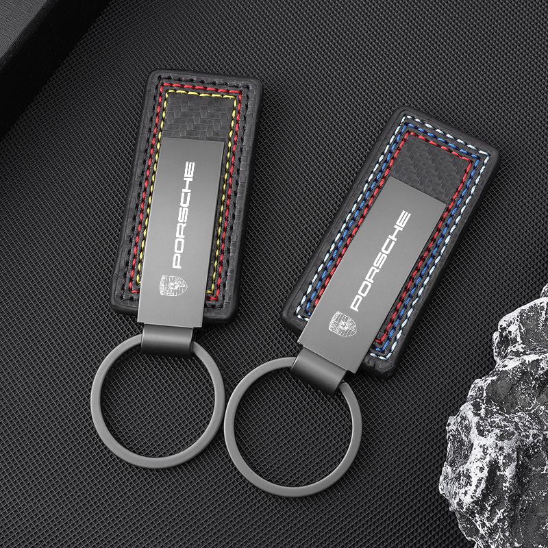 UXOM4 Car Emblem Key Chain Metal Keyrings Chains For Porsche Cayenne Panamera Macan 911 718 Taycan Boxster Cayman 918 Pajun Accessory