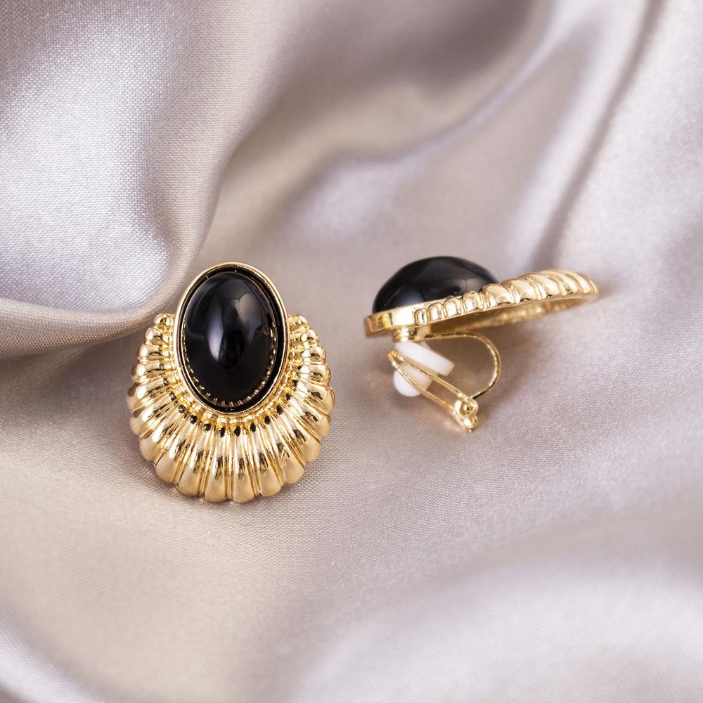 Универсальные легкие роскошные клипсы для ушей без проколов, повседневные высококачественные треугольные клипсы для ушей, универсальные женские серьги