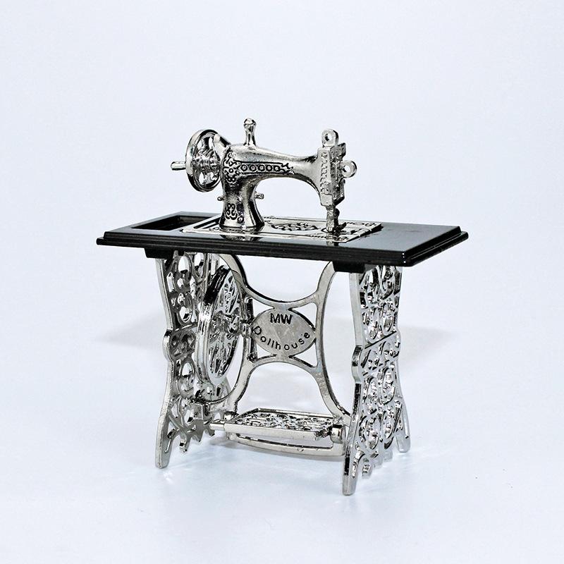 Miniature Food Toy Scene Model, Nostalgic Small Sewing Machine With Doll House Accessories