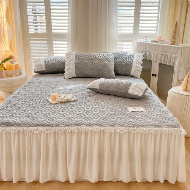 Корейское кружевное молочно-бархатное покрывало на кровать с рюшами, толстое покрывало королевского размера, стеганое покрывало для двуспальной кровати, мягкое теплое с 2 наволочками