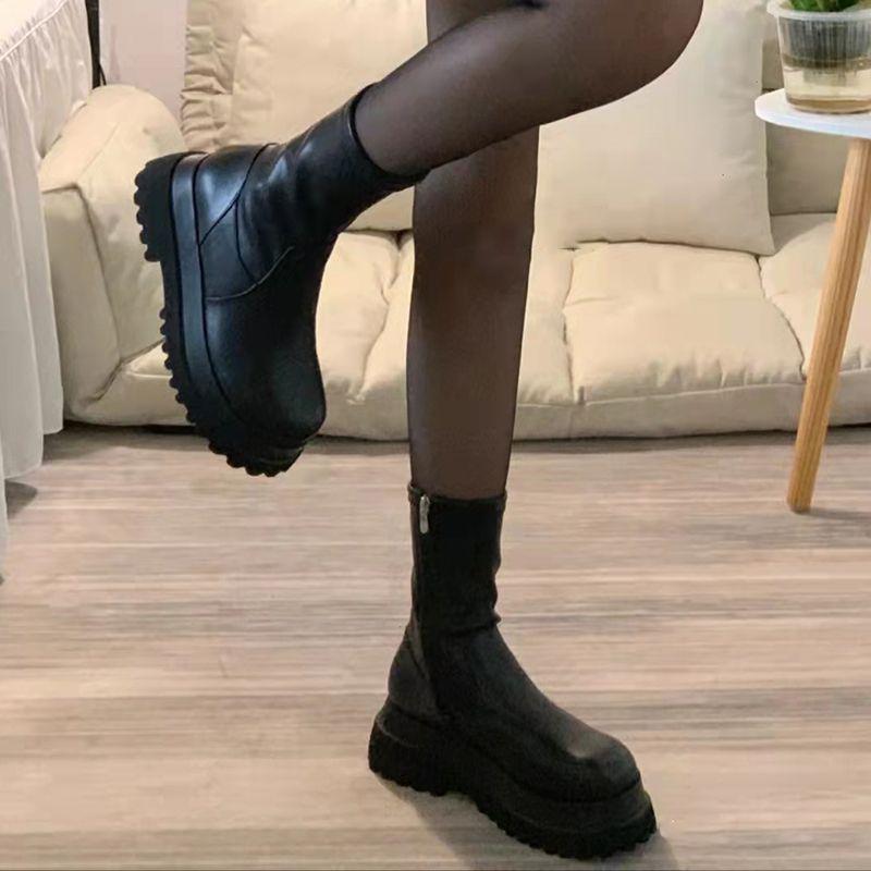 British Martin Boots Women's 2025 New Medium Boots Internet Celebrity Platform Short Boots Autumn and Winter Boots Heightened Elastic Thin Boots