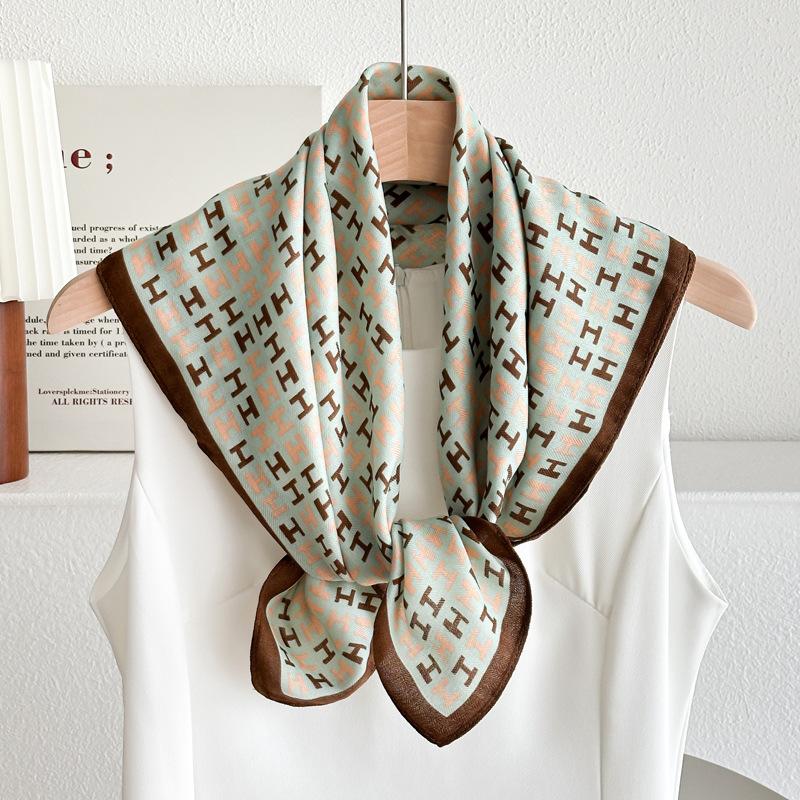 Chessboard plaid 71CM cotton and linen silk scarf small square scarf women's spring and autumn summer thin scarf scarf linen headscarf belt
