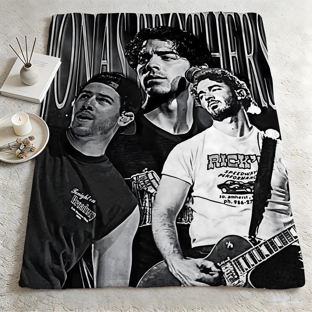 music JJonas Brotherss Throw Warm Soft Flannel Blanket Multiuse for Sofa Bed Camping Travel Nap
