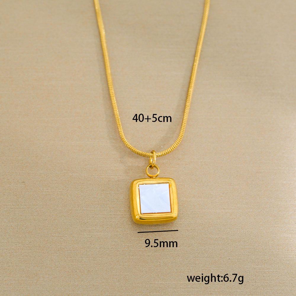 Stainless Steel Gold-Plated Pearl Necklace Fashion Elliptical Square Geometric Necklaces Temperament Collarbone Chain Jewelry