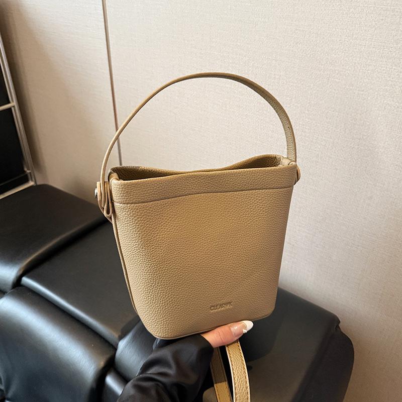 Сумка-ведро 2025 лето новая сумка конфетного цвета универсальная повседневная сумка-мессенджер модная универсальная наплечная сумка