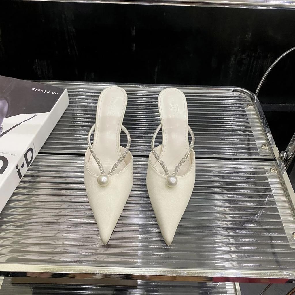 Summer Women's Fashion Slippers Pointed Toe Thin Heels Pearl Slippers Women Dress Sweet Lovely Rhinestones Zapatillas De Mujer