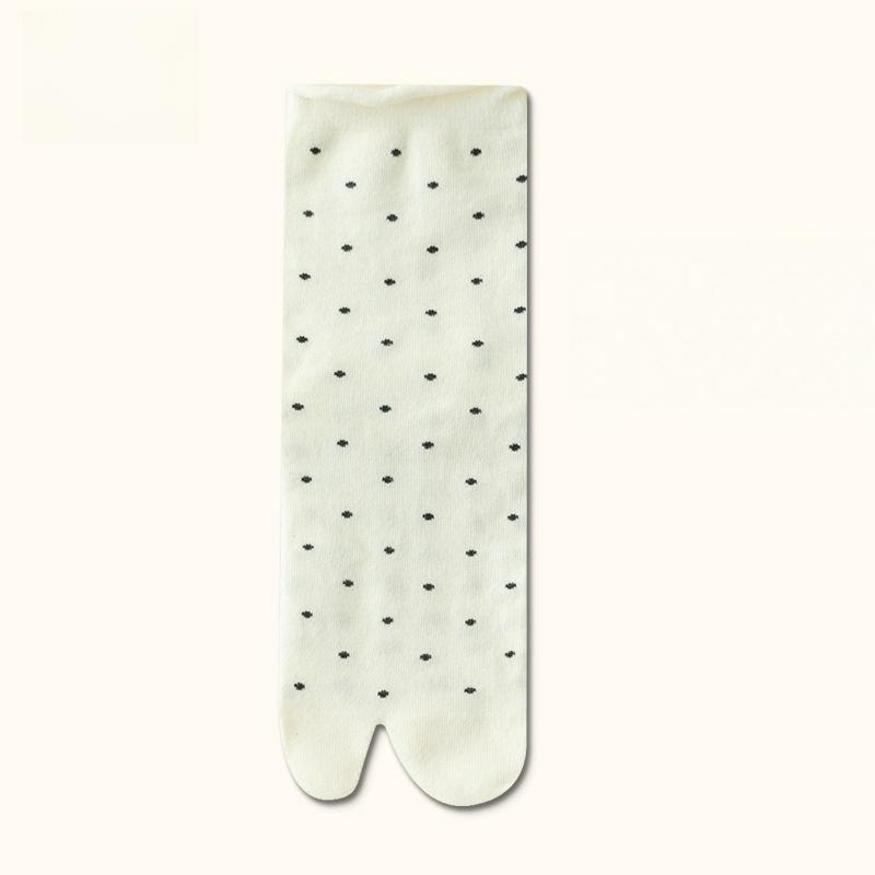 Women's Split Toe Tabi Socks with Polka Dots in Japanese Cotton Ideal for Flip Flops and Relaxation