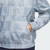 adidas Мужская светло-голубая анорак-куртка с полумолнией и принтом-значком с капюшоном IS1052
