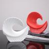 Simple Modern Resin Ornaments, Wave-shaped Ornaments, Threaded Waves, Black and White Home Model Room Decorations