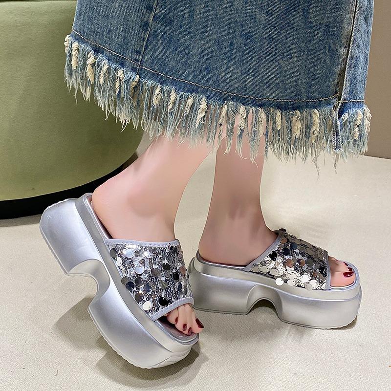 Модные синтетические босоножки на танкетке высотой 8 см, шикарные босоножки на танкетке, женские пляжные туфли с открытым носком, летние тапочки, модная обувь