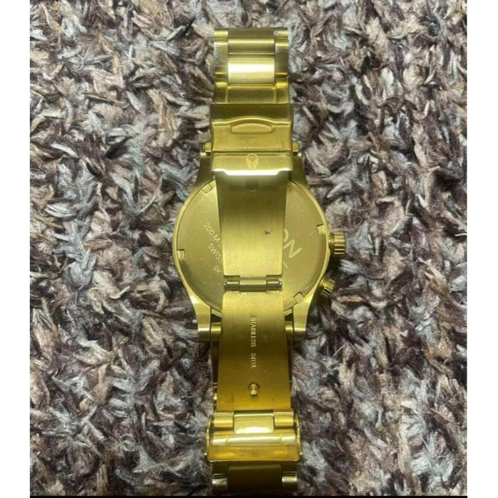 Б/у Nixon minimize 42-20 Nixon 9-каратное золото NIXON часы CHRONO Nixon хронограф