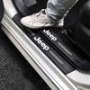 Автомобильные наклейки на пороги из углеродного волокна с логотипом для Jeep Grand Cherokee Wrangler JK Gladiator Compass Renegade Patriot