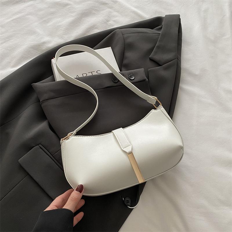 Сумка для работы под мышкой женская большая вместимость 2025 новый весенний сезон ретро повседневная универсальная сумка через плечо