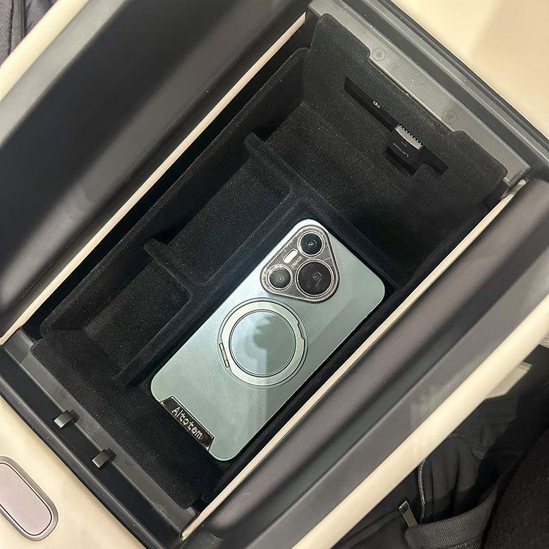 Suitable for 2026 ideal i6 central control armrest box storage box Leading ideal i6 automotive supplies