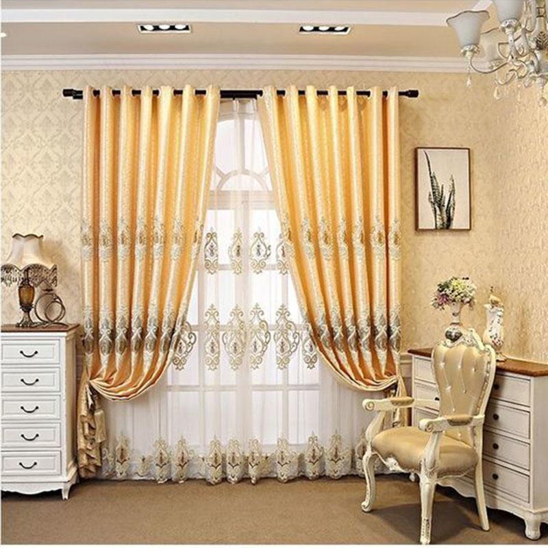 Плотные шторы в оригинальном дизайне