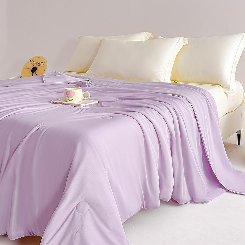 Ice Silk Summer Air Conditioning Cooling Quilt Comforter Lightweight Blankets Skin-friendly Breathable Water Washable Fabric