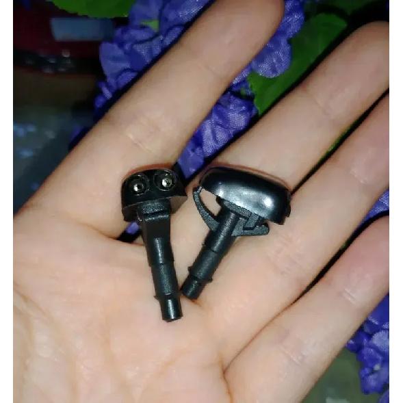 2 Pieces Wiper Spray Nozzle for Pajero V20 MR388447 Glass Nozzle Wiper Head for Montero V30 Linear Water Spray Black V40