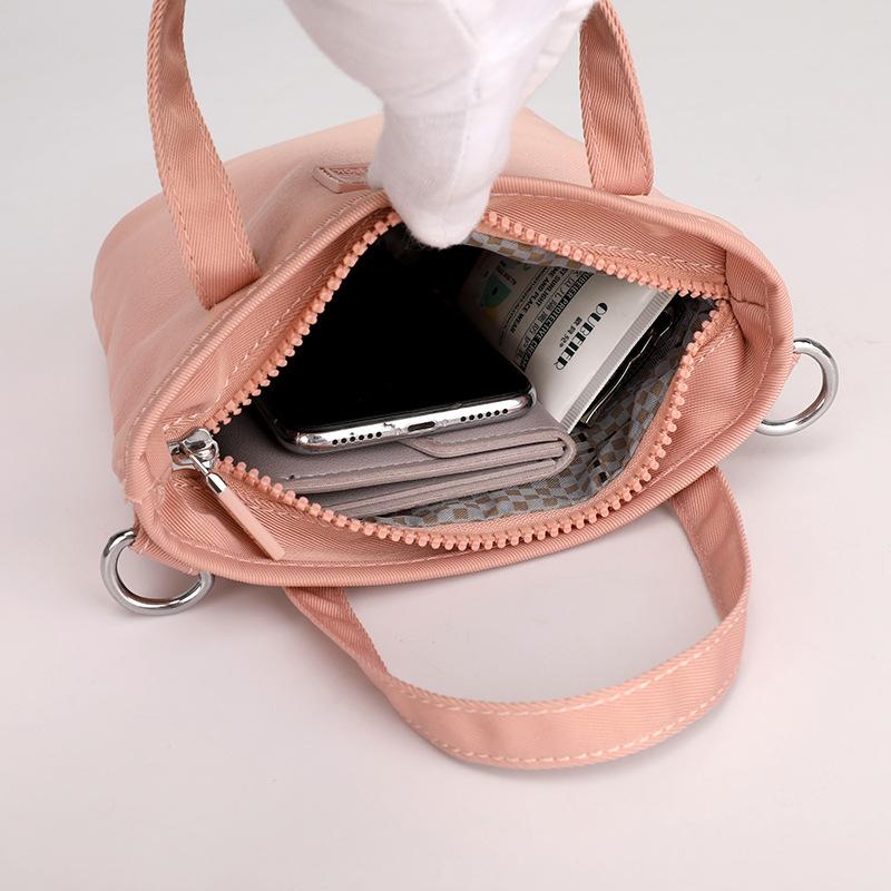 Crossbody Bag Women's Fashion Trend Shoulder Bag Street Cool Versatile Bucket Bag Commuter Waterproof Mobile Phone Bag Handbag