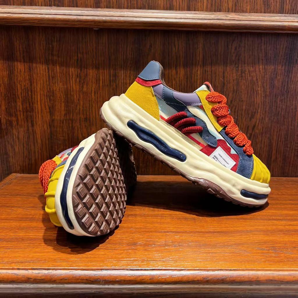 Летние новые модные мужские кроссовки Dad Sneakers средней высоты с сетчатой подошвой Dad, кроссовки с увеличенной высотой - универсальная и удобная повседневная спортивная обувь