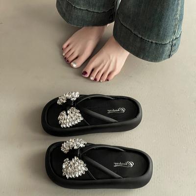 Модные женские летние шлепанцы с круглым носком и толстой подошвой в корейском стиле, универсальные и красивые, с темпераментом, повседневные сандалии-маффины со стразами, на одной перемычке д