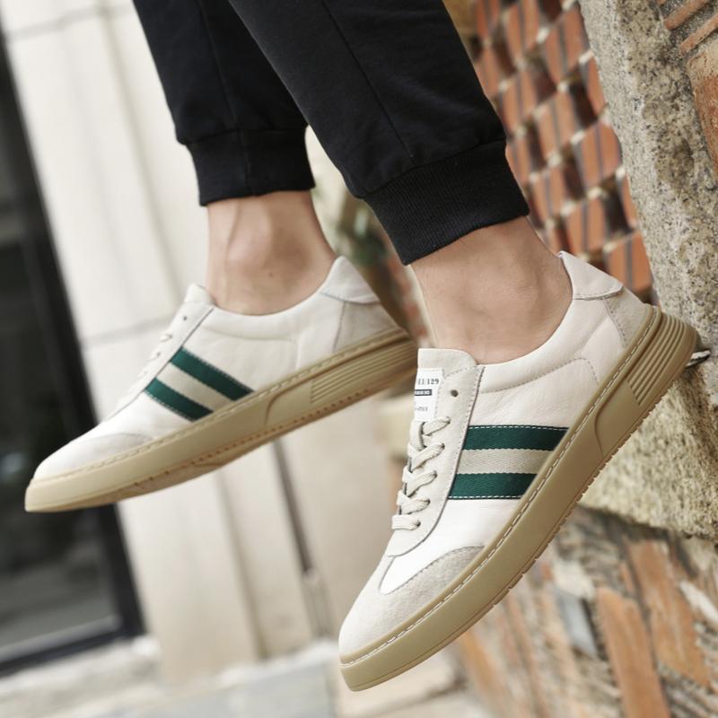 Новые осенние белые туфли на плоской подошве Мужские кроссовки Высококачественные кожаные мокасины Мужская повседневная обувь для отдыха на открытом воздухе Роскошная обувь Sapato Masculino