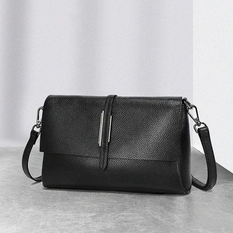 Women's Genuine Leather Messenger Bag Soft Leather Shoulder Functional Bag