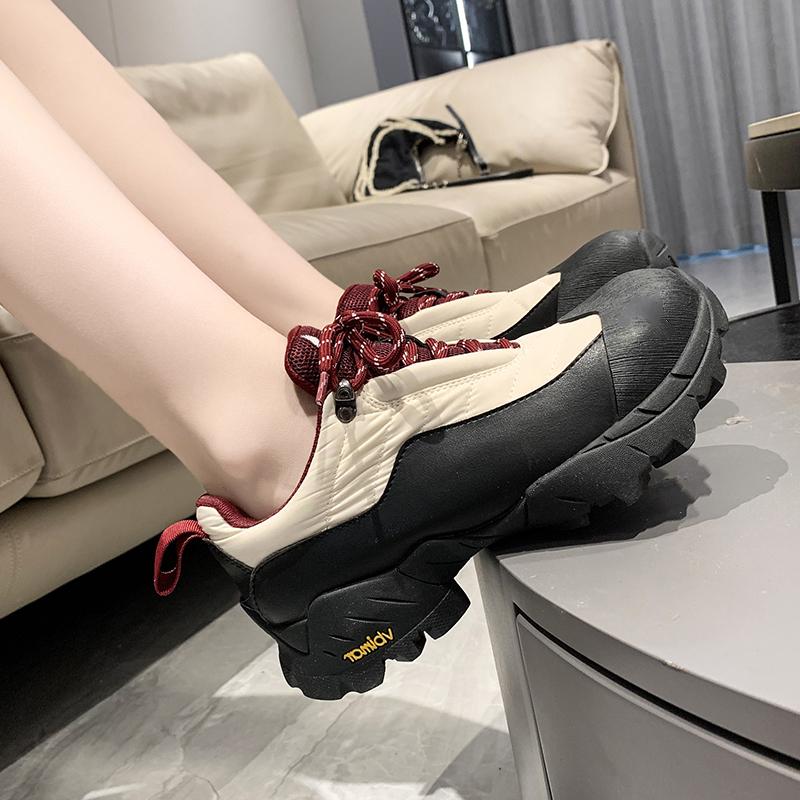 Мода 2024 года, походные кроссовки для женщин, весна-осень, новые модные простые кроссовки на все времена, женские повседневные кроссовки со шнуровкой в стиле ретро, универсальные спортивные туфли