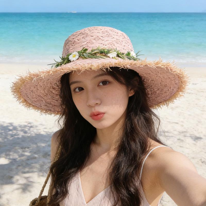 Sunscreen wreath straw hat handwoven large brim sunscreen hat summer outing beach hat