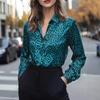 Женская весенняя 2026 года европейская и американская шелковая приталенная рубашка с длинным рукавом и леопардовым принтом