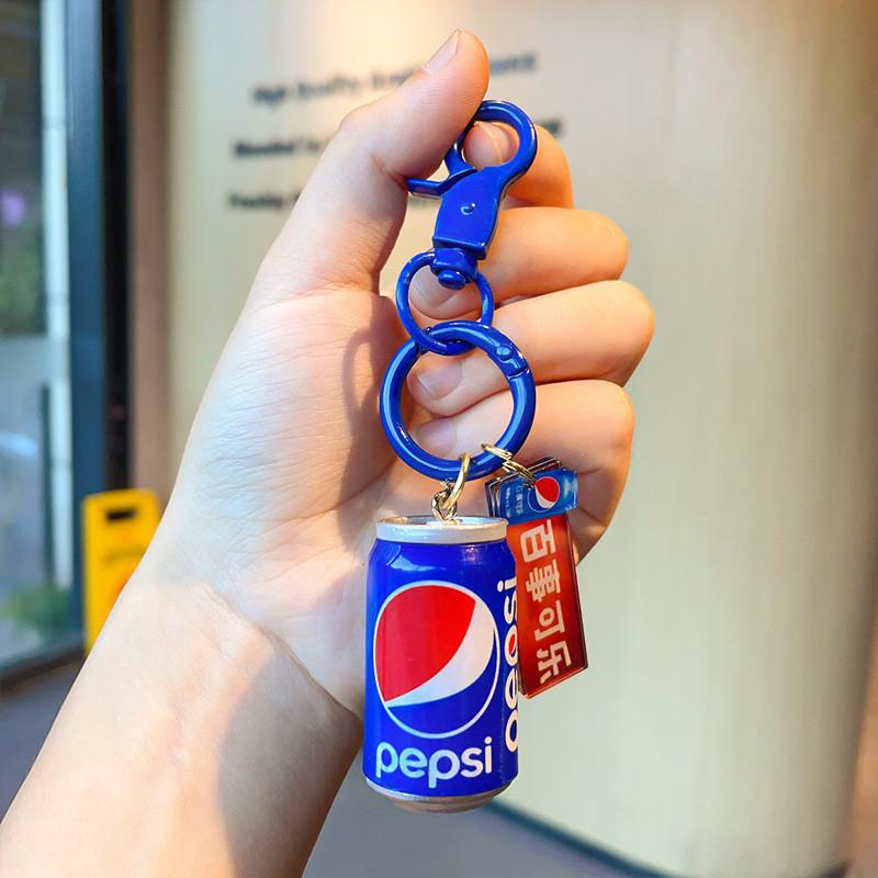 Реалистичный брелок в виде мини-банки газировки из смолы, стильный аксессуар для вечеринок и подарков