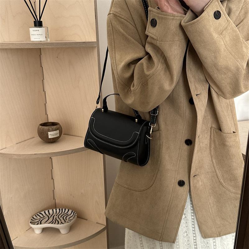 Crossbody Bag PU Leather Solid Color Shoulder Bag for Women Handbag Trendy Satchel Purse for Work Travel CLE