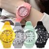Vogue Quartz Woman Watch New Couple Sports Waterproof Silicone WristWatches Student Candy Multi-color Watchs