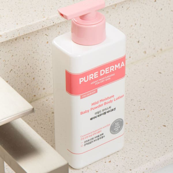 Лосьон для тела On The Body Pure Derma Mild Moisture 400 мл с ароматом детской присыпки