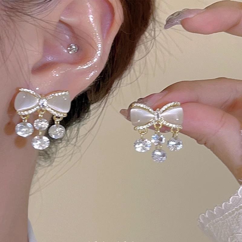 Popular Pearl Butterfly Earrings Women's Premium Sense Niche Light Luxury Silver Needle Earrings Ear Jewelry
