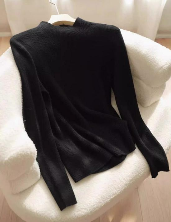 Женский бесшовный облегающий свитер из чистой шерсти с полувысоким воротом - базовый слой для осени/зимы