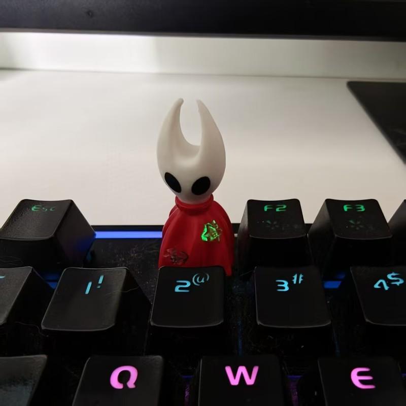 Hollow Knight Hornet Role Mechanized Keyboard Keycaps Esc Creative Light-Transmitting Design Gifts