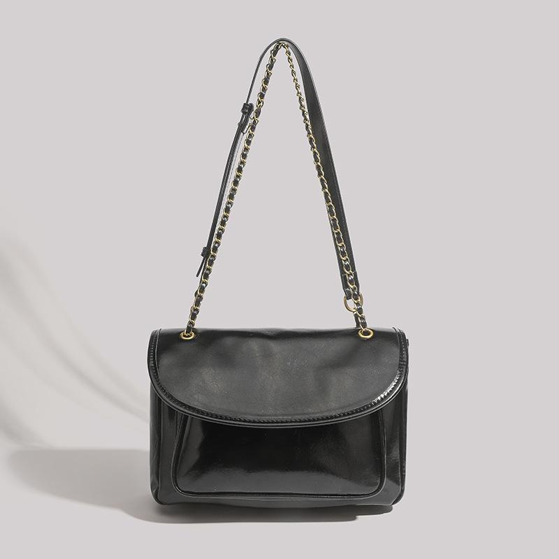 Niche Design 2024 Spring/Summer Chain Bag for Women, New Fashionable High-End Single Shoulder Crossbody Bag, Underarm Messenger Bag