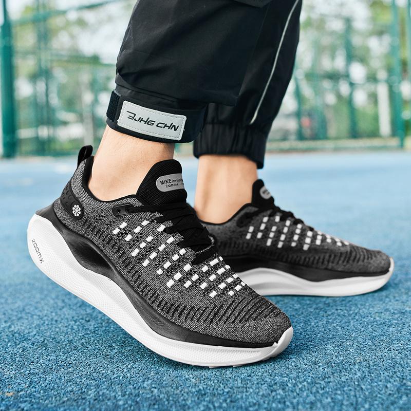 New Men Sneakers Mesh Comfort Running Carbon Plate Cushioning Sports Training Lightweight Rebound Versatile Running Shoes