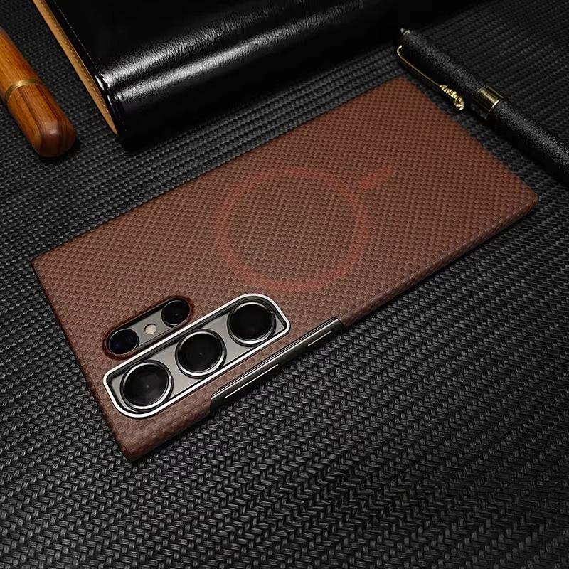Магнитный чехол из углеродного волокна 1500D для Samsung S26 Ultra S25 Plus S24, магнитная беспроводная зарядка, металлическая защитная крышка для объектива